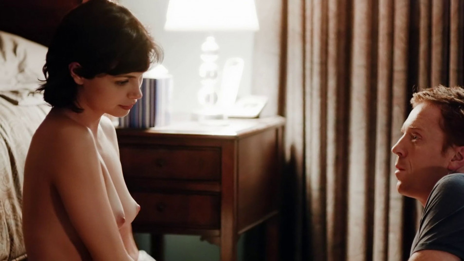 Morena-Baccarin-Nude-Sex-Scenes-screencaps-21.jpg